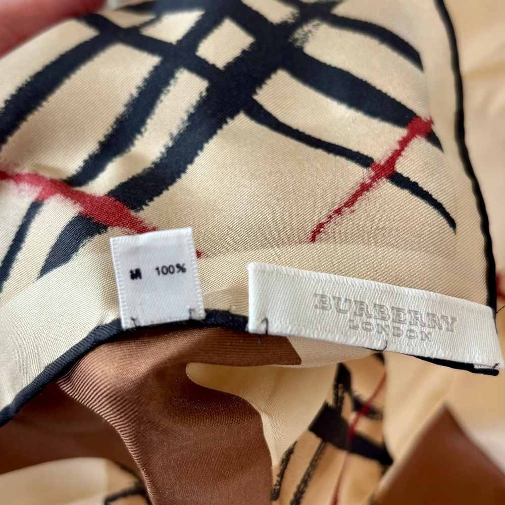 BURBERRY Vintage Silk Check Scarf 22” Square Nova Check Logo - Picture 12 of 13